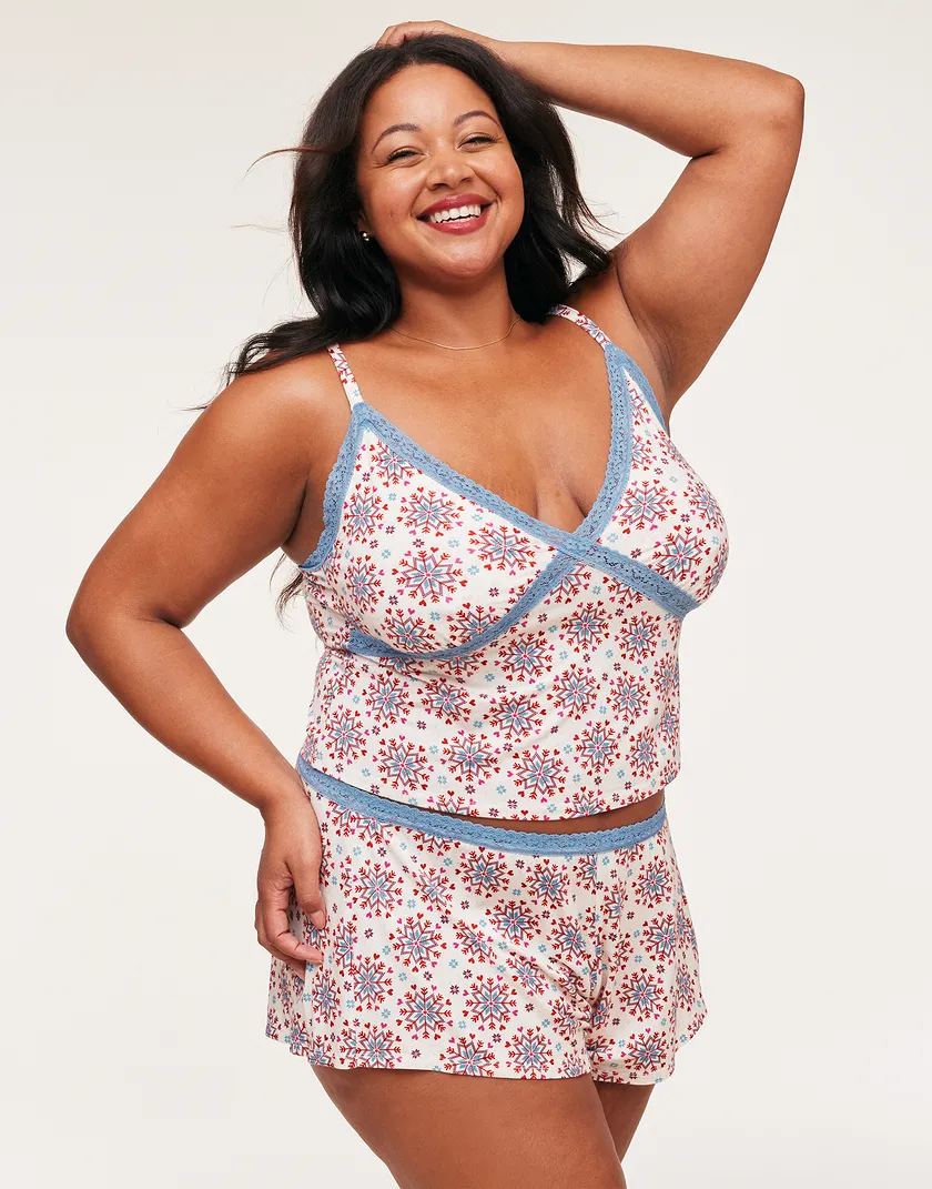 Lila Novelty White Plus sleepwear bundle Model 2