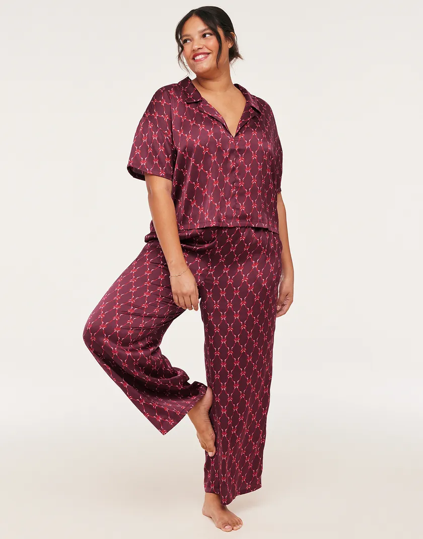 Verica Novelty Red Plus sleepwear bundle Model 1
