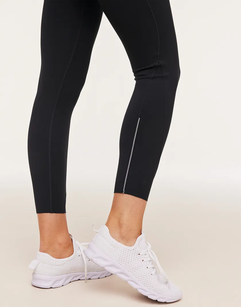 Awaken Reflective Legging Black activewear bundle Model 4