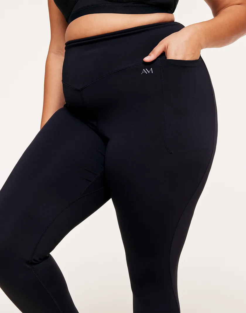 Awaken Reflective Legging Black Plus activewear bundle Model 5