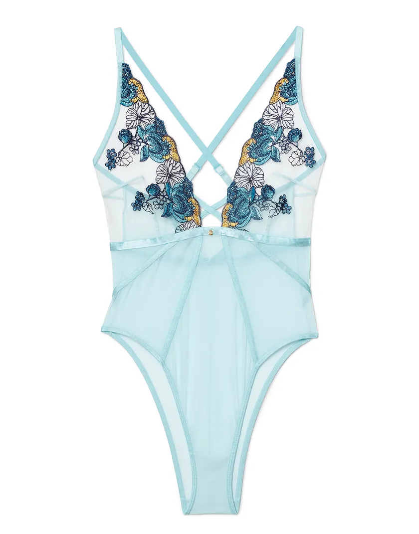Rue Floral Blue lingerie bundle Still 2