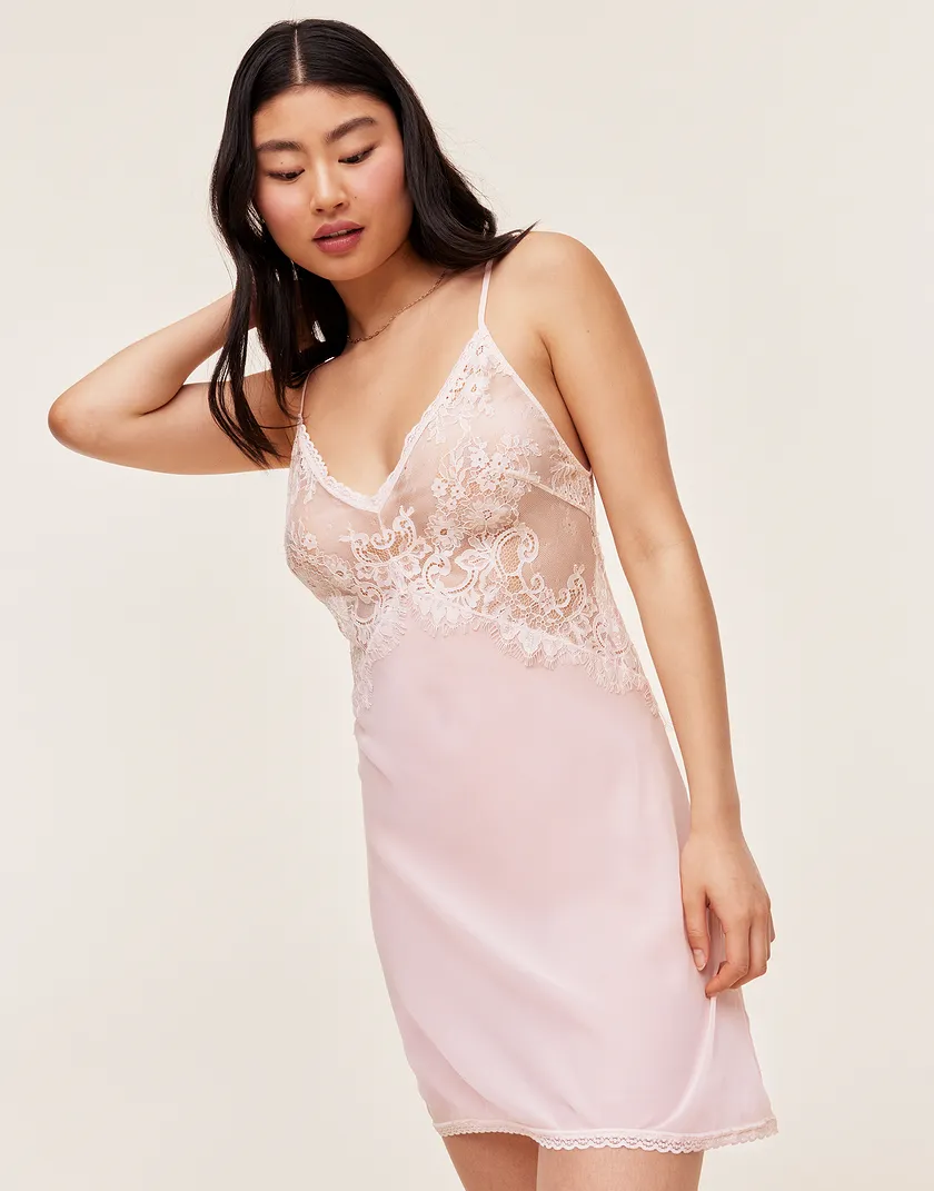 lingerie slip dress Fleur du Mal | Frankie Lace | Ivory this backless short dress will make the statement effortlessly Meringue - Lace slip dress,