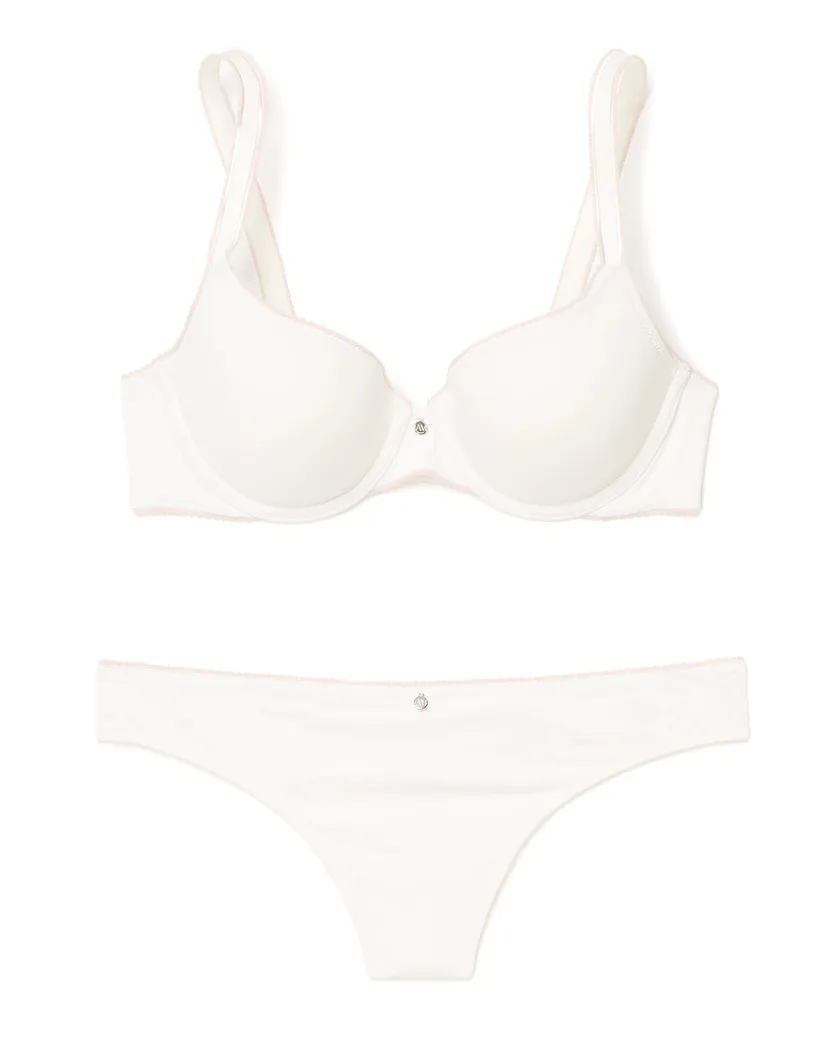Ellisandra B1 White 2 Contour bra bundle Still 2