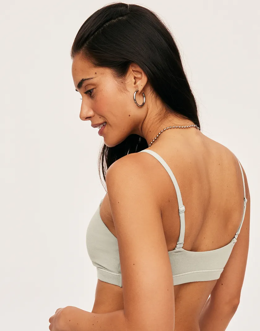 Anja White Unlined bra bundle Model 6