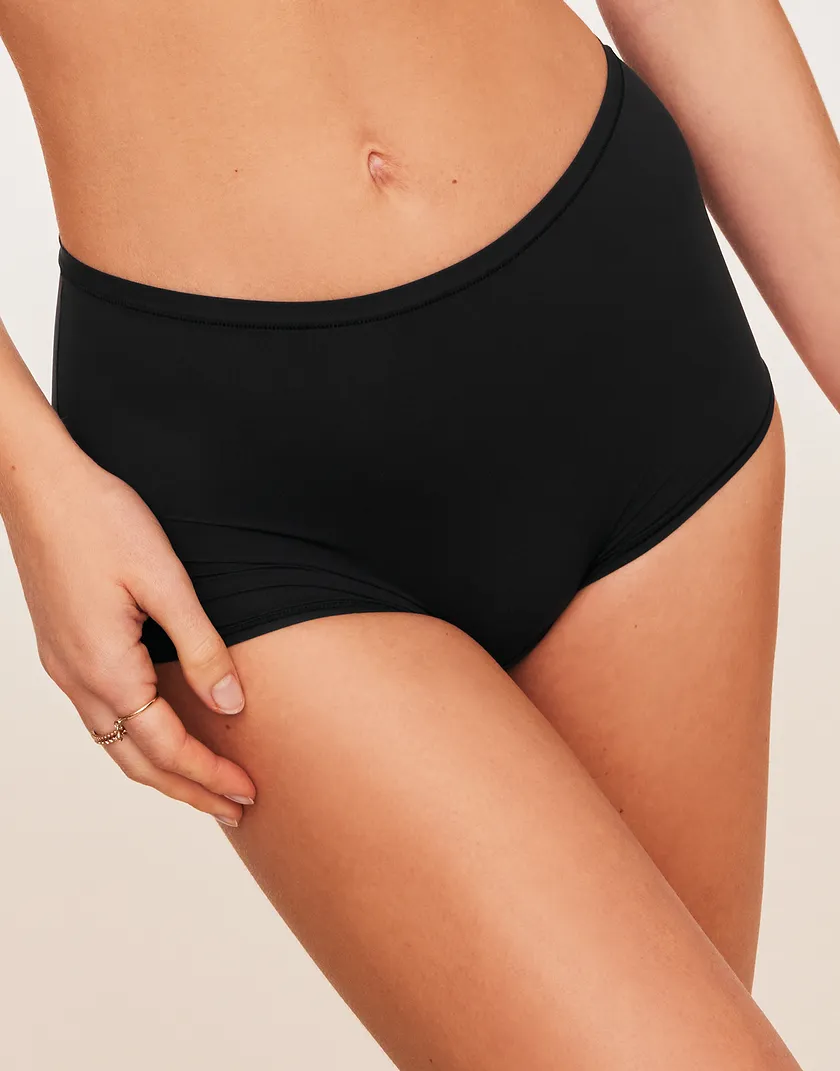Risa Shortie Black panty bundle Model 4
