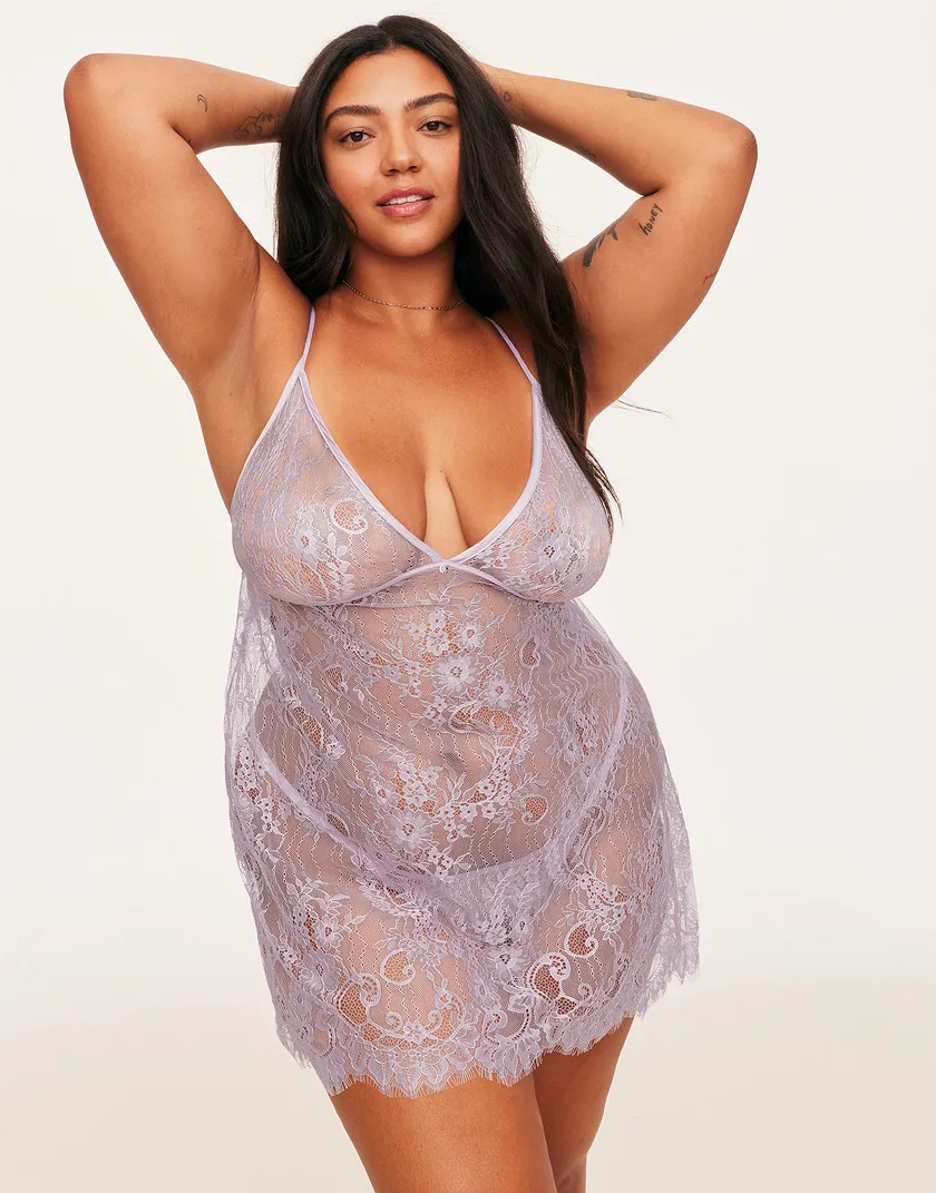 Addison Medium Purple Plus lingerie bundle Model 2
