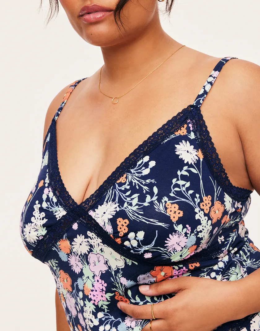Lila Floral Blue Plus sleepwear bundle Model 4