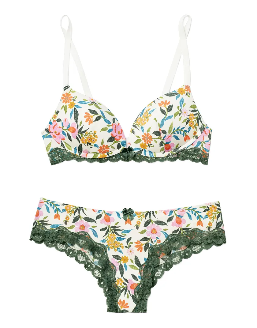 Shea Floral White 4 Push Up bra bundle Still 3