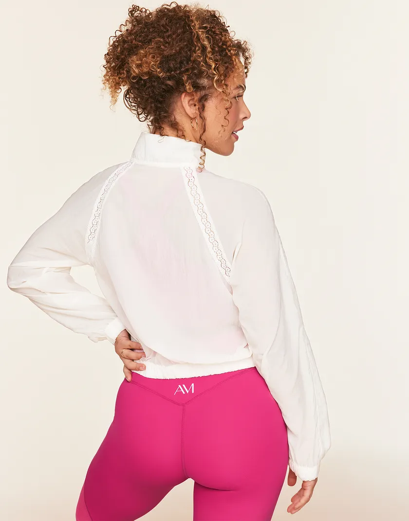 Kailee White activewear bundle Model 6