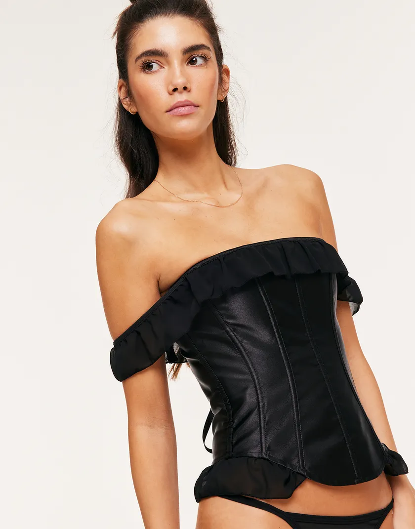 Beau Black Unlined corset bundle Model 4