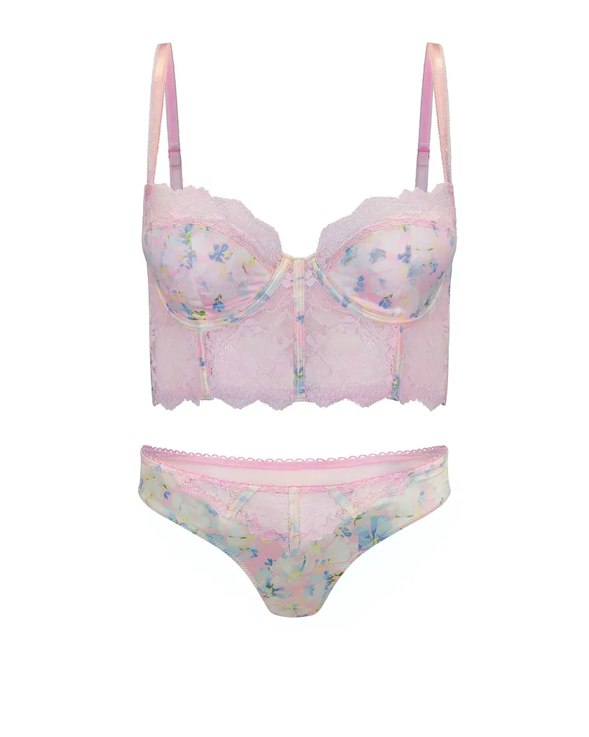 Lisette Floral Pink 2 Contour bra bundle Still 3