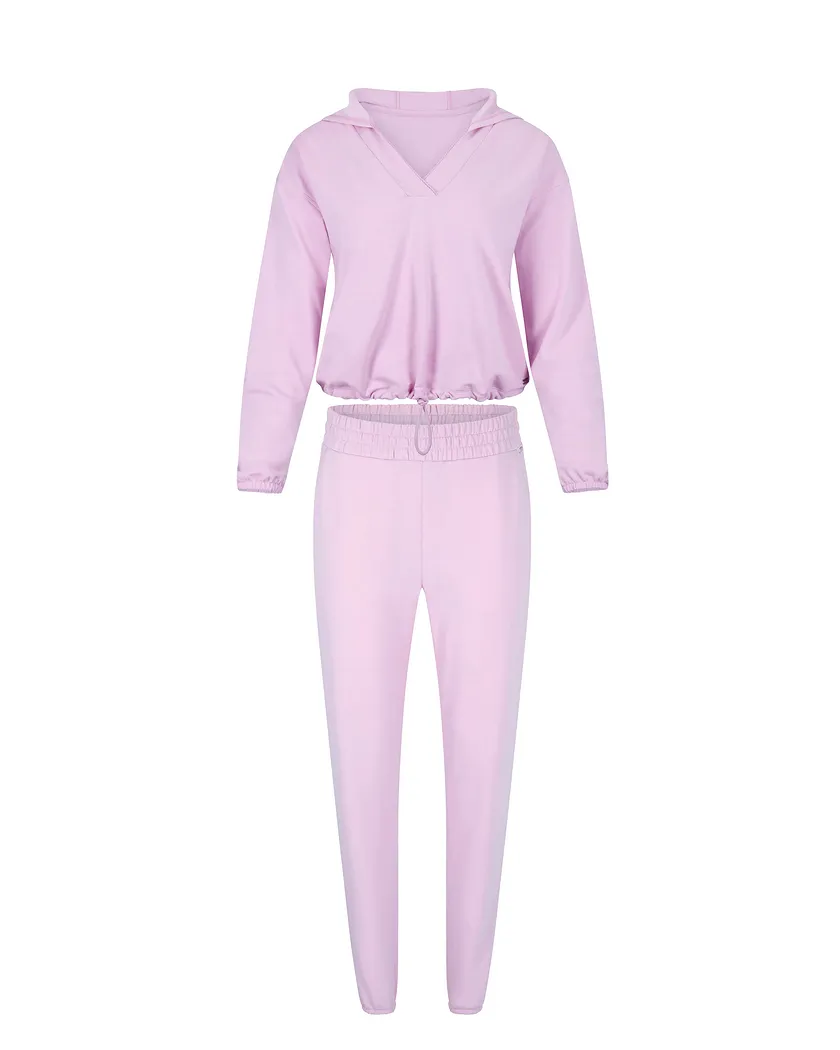 Lyrra Pink lounge bundle Still 3