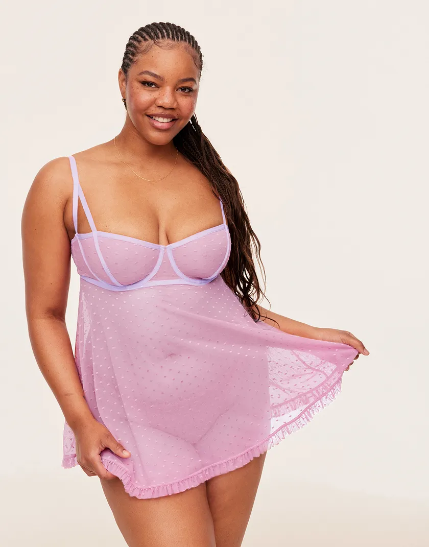 Aubrey Light Pink Plus Unlined lingerie bundle Model 1