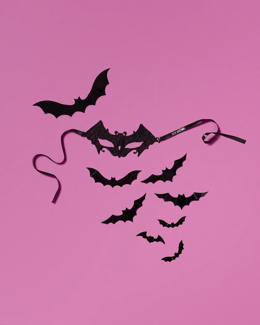 Lace Bat Mask accessory bundle Still 2
