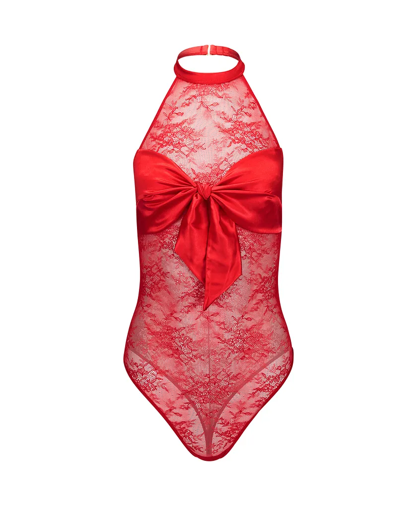 Kamilia Dark Red lounge bundle Still 2