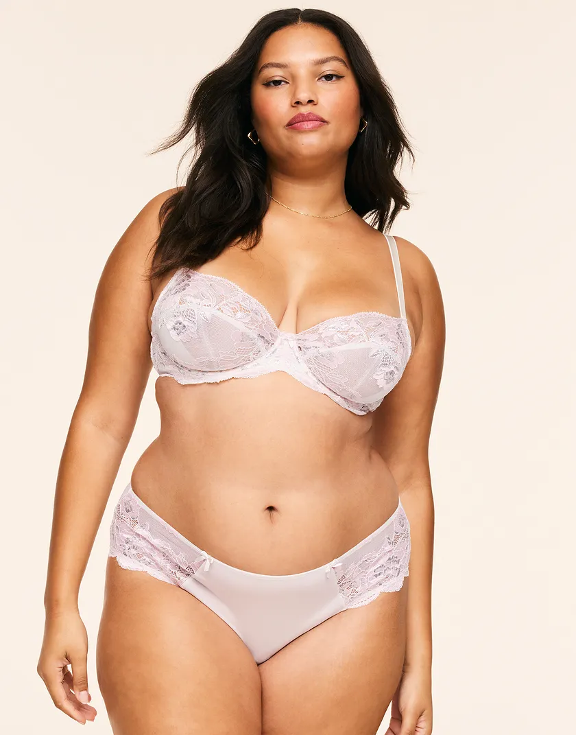 Chelsi Floral White 2 Plus Unlined bra bundle Model 2