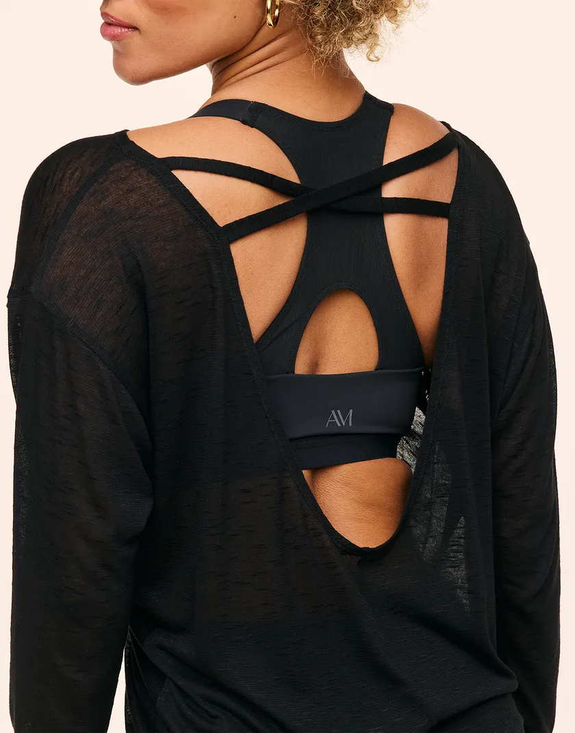 Mallory Black activewear bundle Model 4
