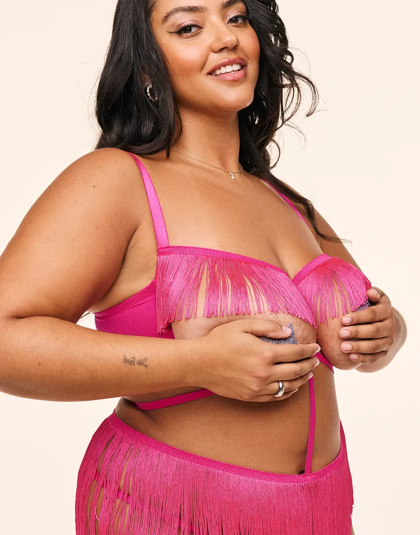 Neveah Dark Pink Plus Unlined lingerie bundle Model 5