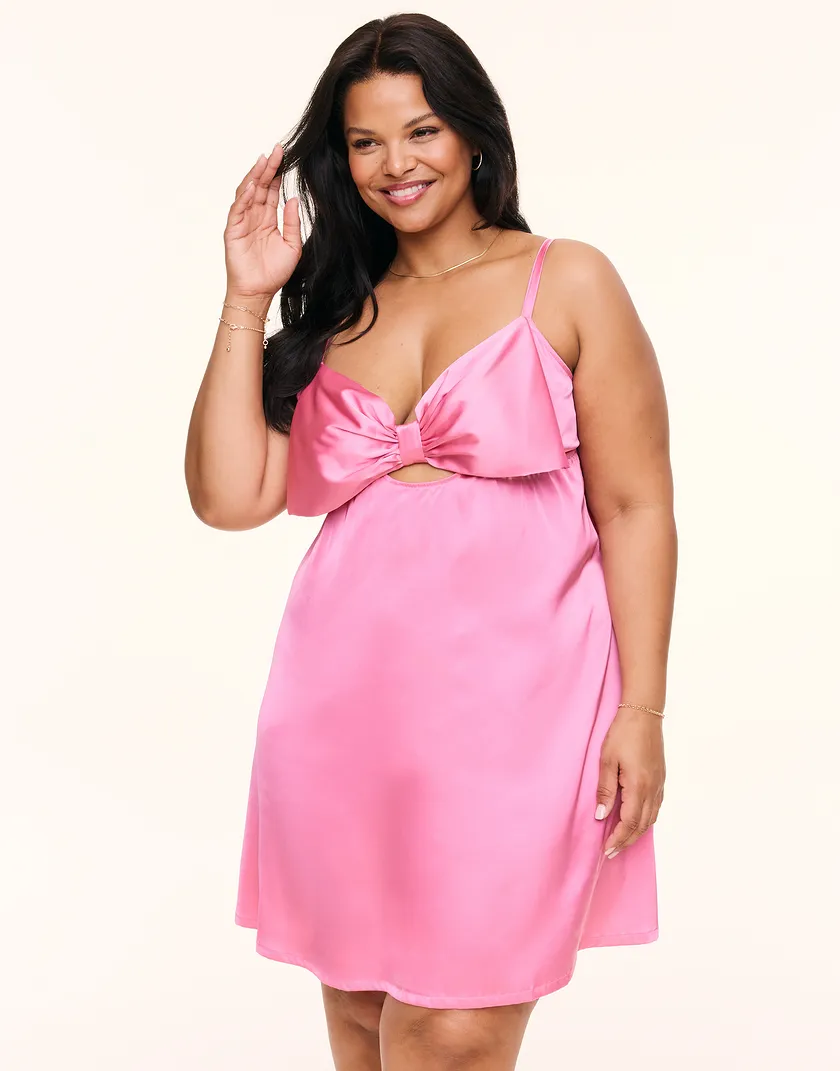 Janessa Medium Pink Plus lounge bundle Model 2