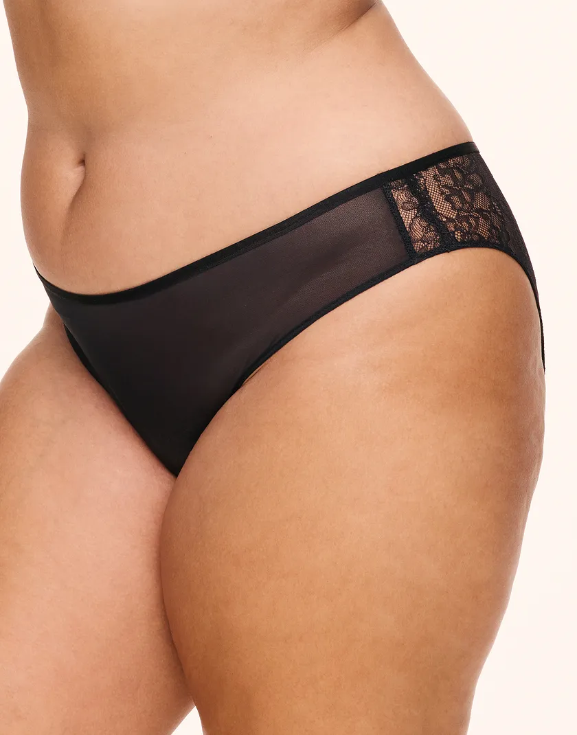 Chere Cheeky Black Plus panty bundle Model 5