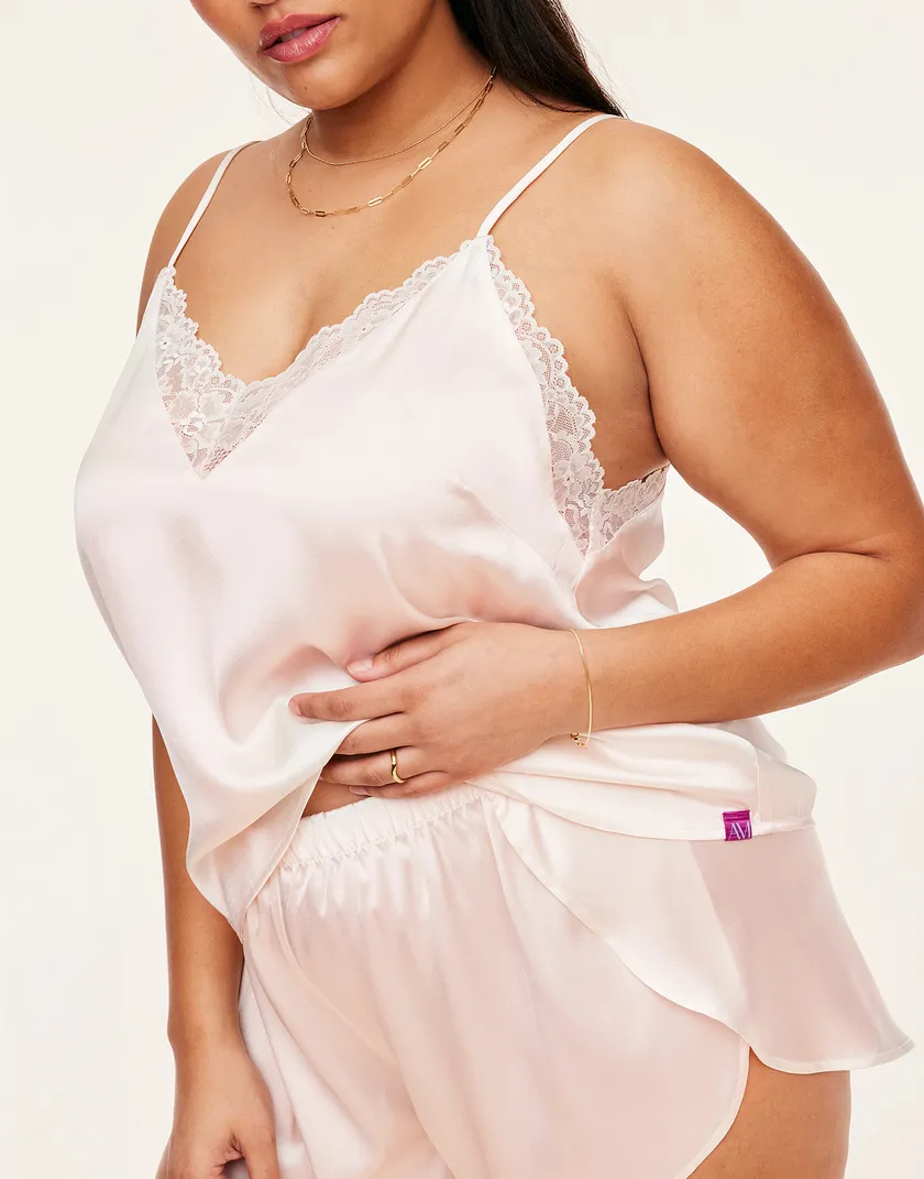 Linny B1 Light White Plus sleepwear bundle Model 5