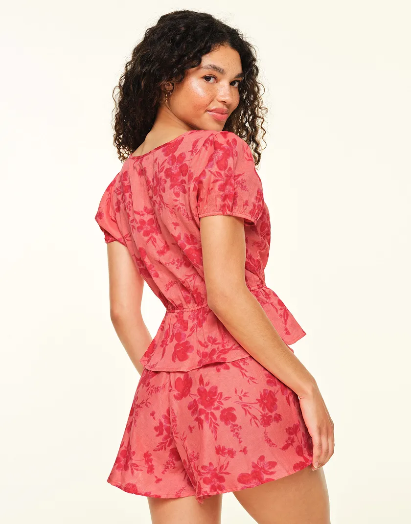 Elisabetta Floral Red sleepwear bundle Model 4