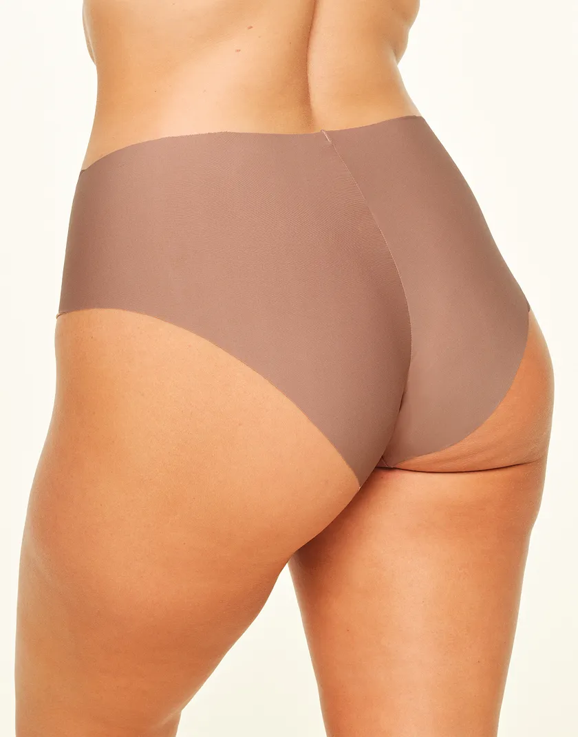 Mabel B1 Hipster Medium Beige Plus panty bundle Model 2