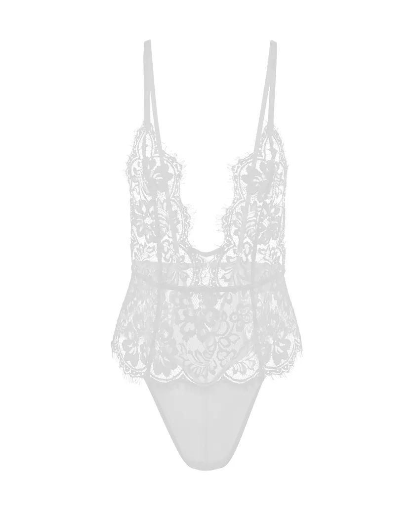Anouchka White Unlined lingerie bundle Still 2