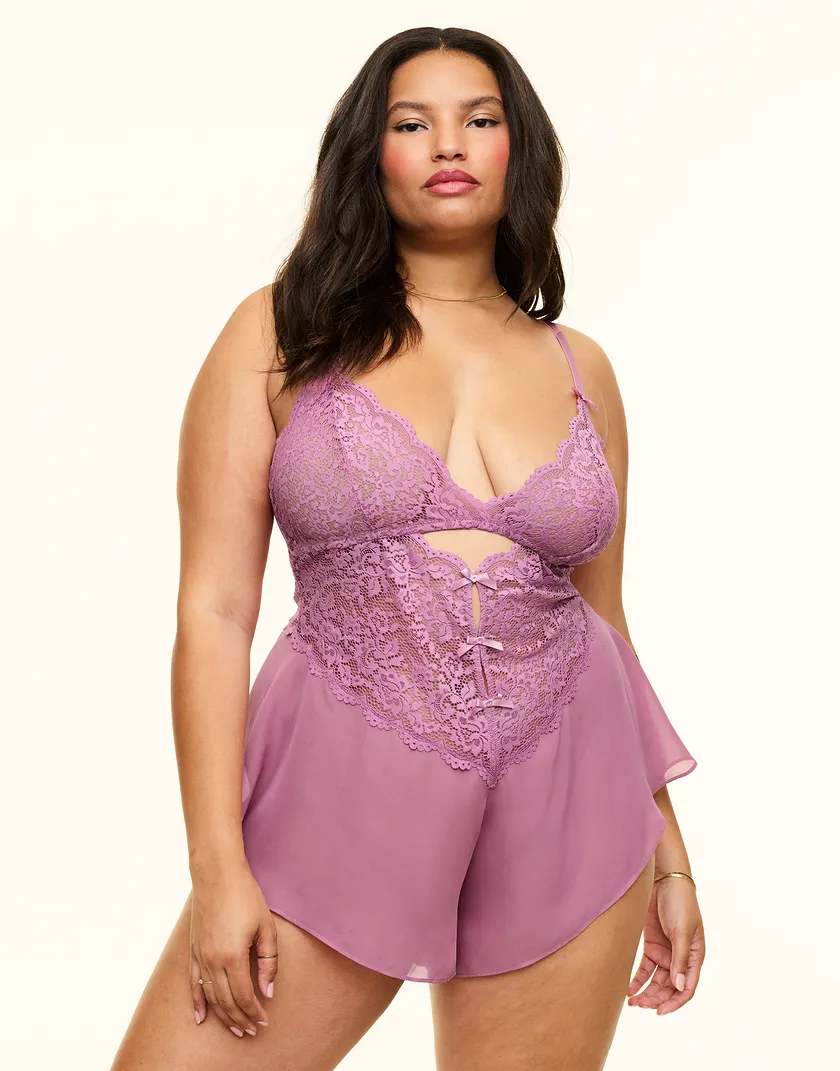 Odessa Medium Purple Plus Unlined lingerie bundle Model 2