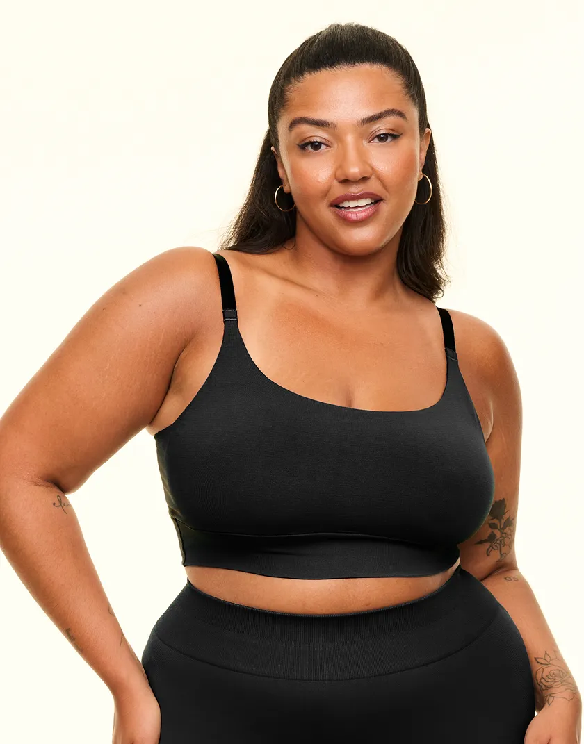 The Everyday Bralette Black Plus Contour bra bundle Model 2