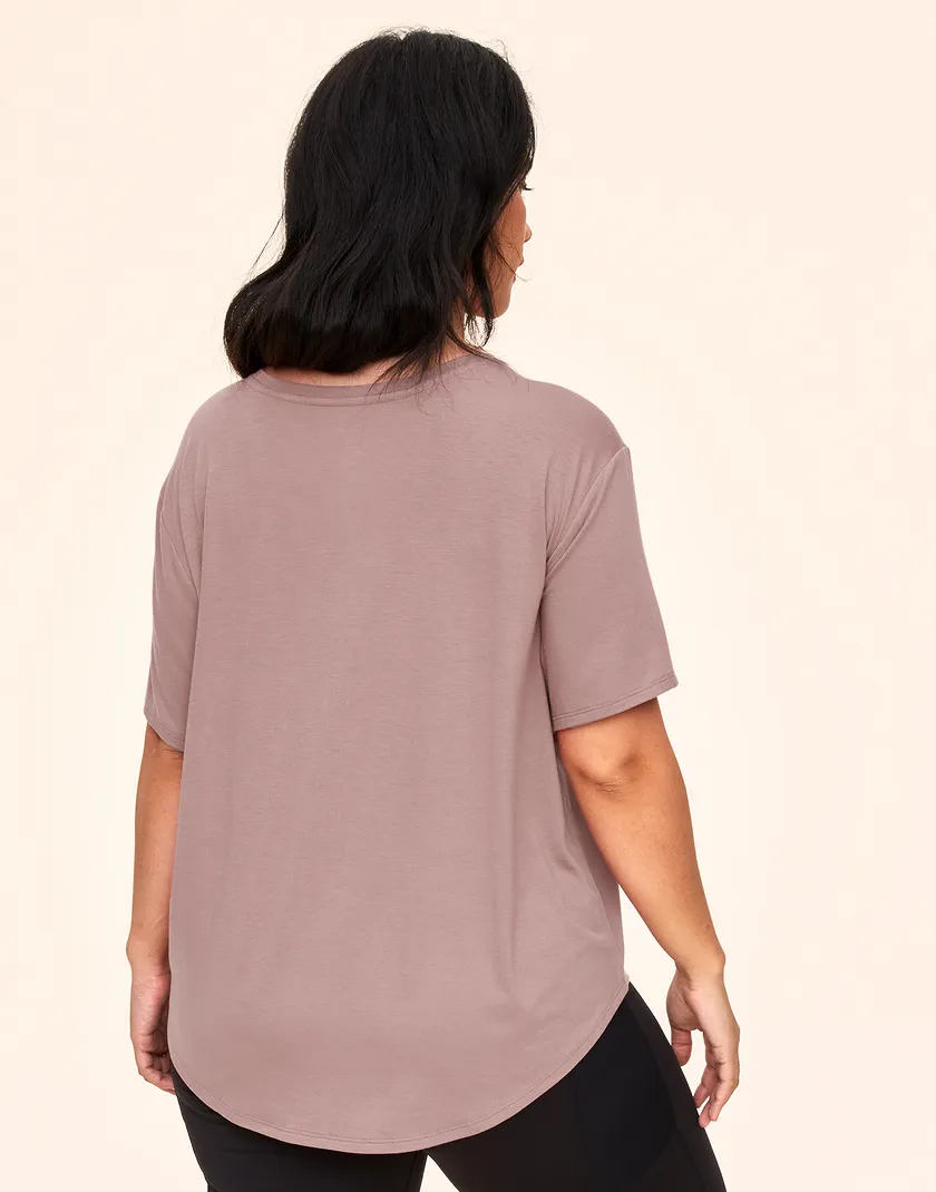 Molly Medium Gray Plus lounge bundle Model 5