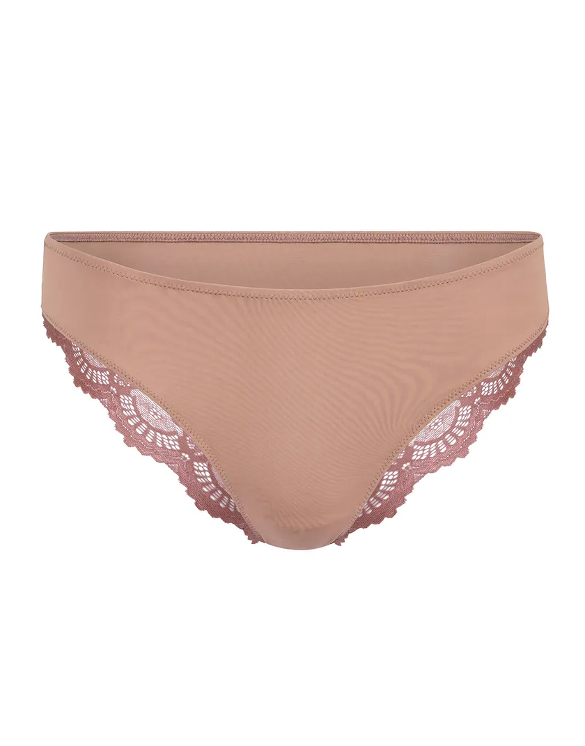 Jainey B1 Bikini Medium Beige panty bundle Still 5
