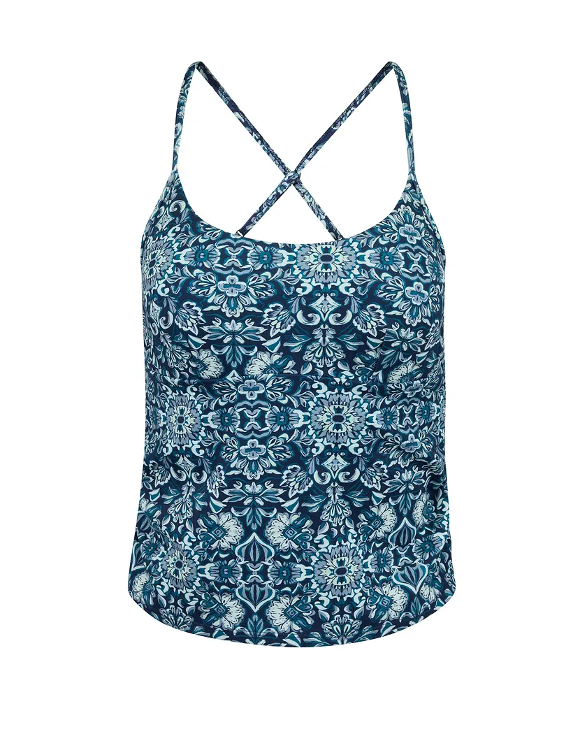 Jaden Geo Blue Contour activewear bundle Still 3