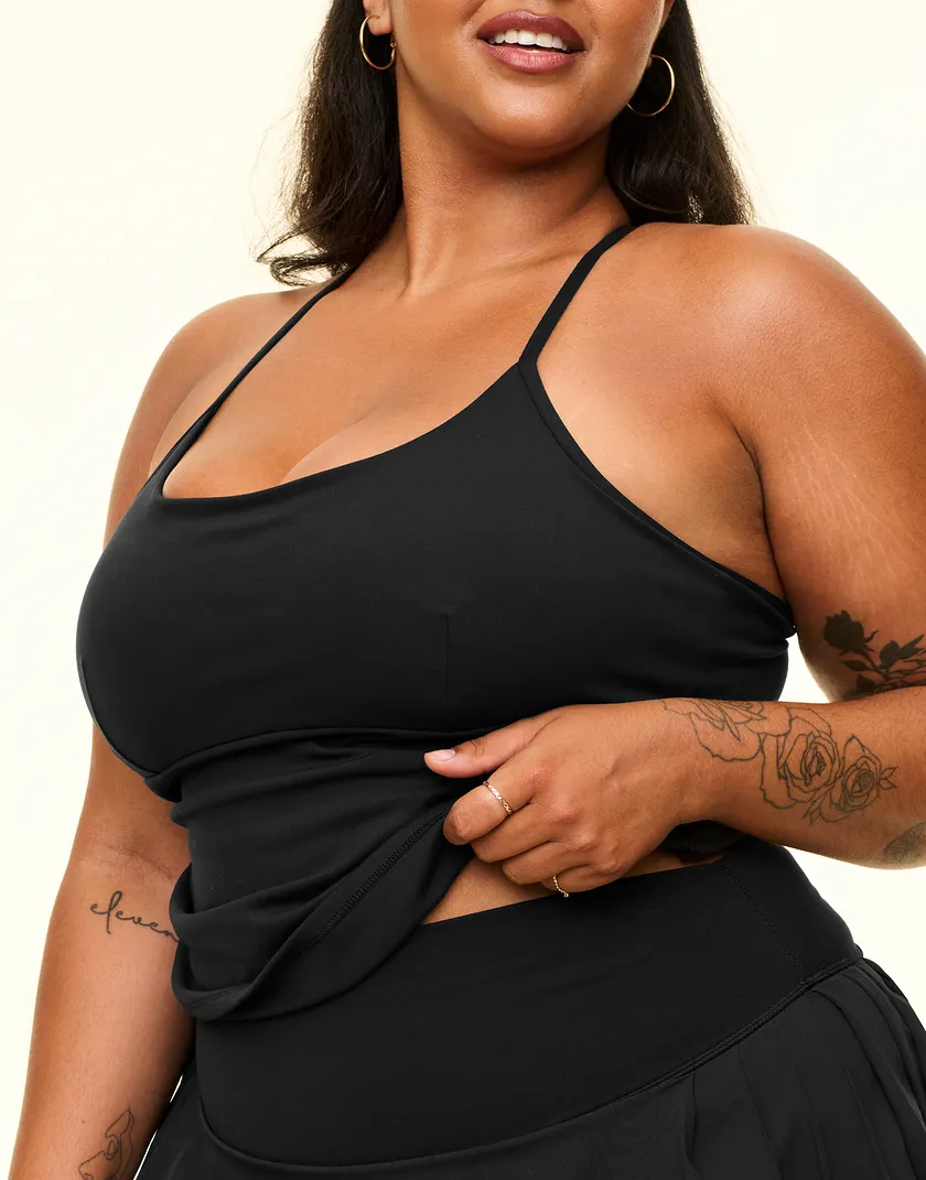 Jaden Black Plus Contour activewear bundle Model 5