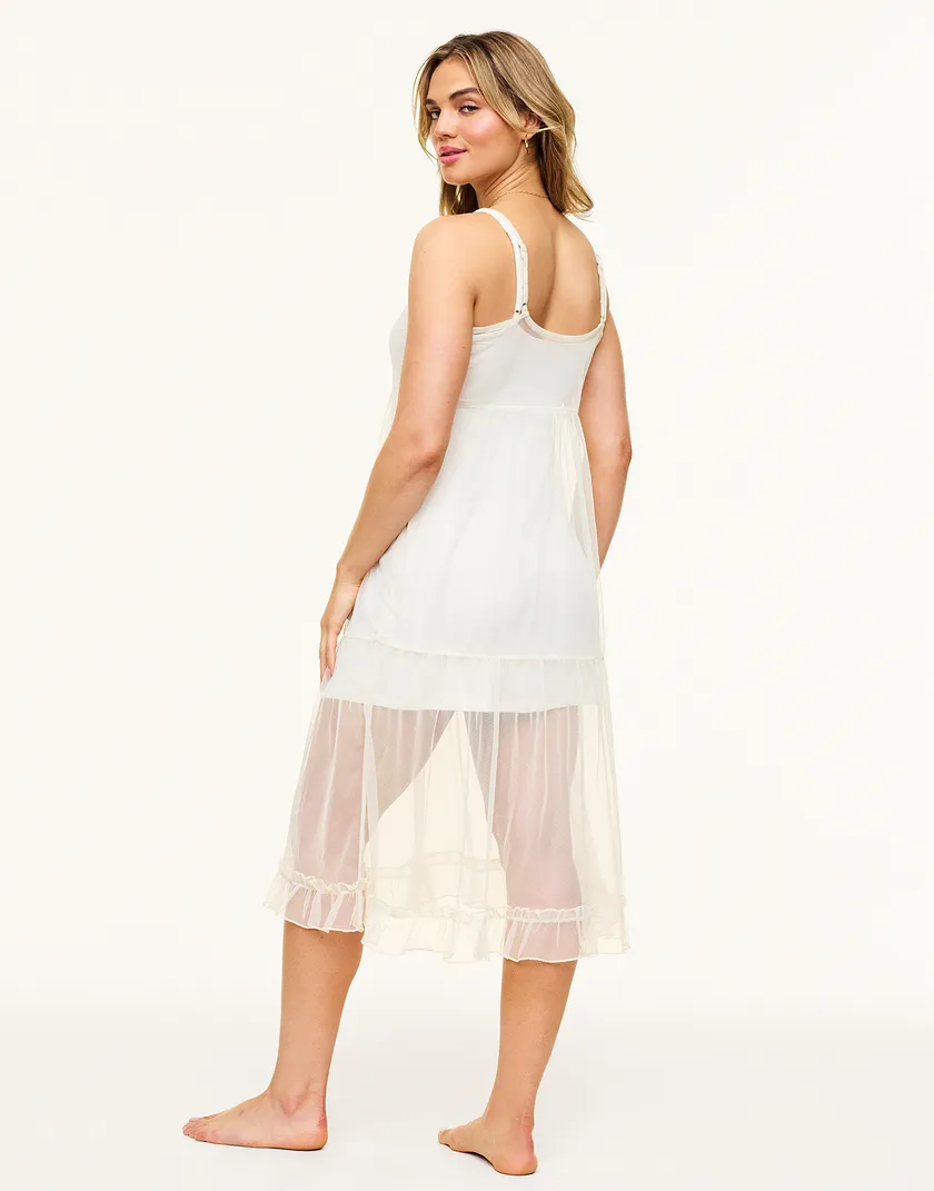 Kaycee White lounge bundle Model 6