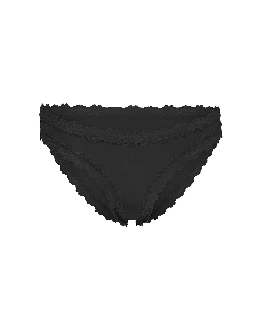 Lana Bikini Black panty bundle Still 3