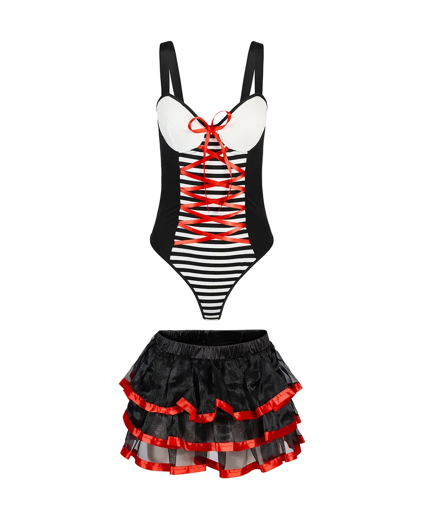 Pirate Costume accessory bundle Still 2