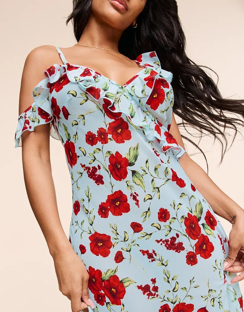 Carrie Floral Blue lounge bundle Model 3