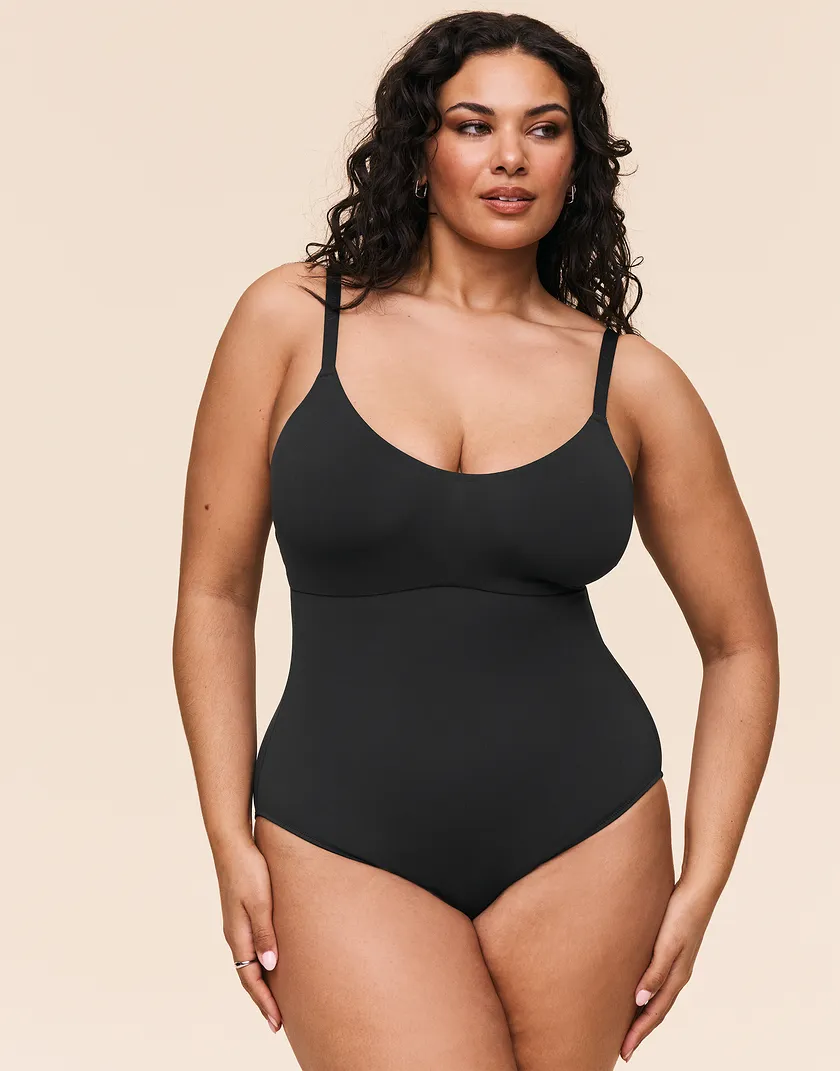 Vanesse Black Plus shapewear bundle Model 2