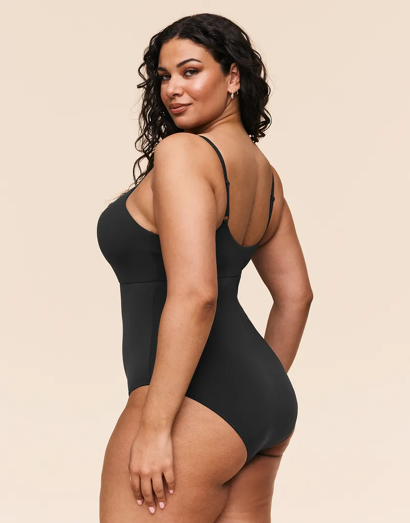 Vanesse Black Plus shapewear bundle Model 5