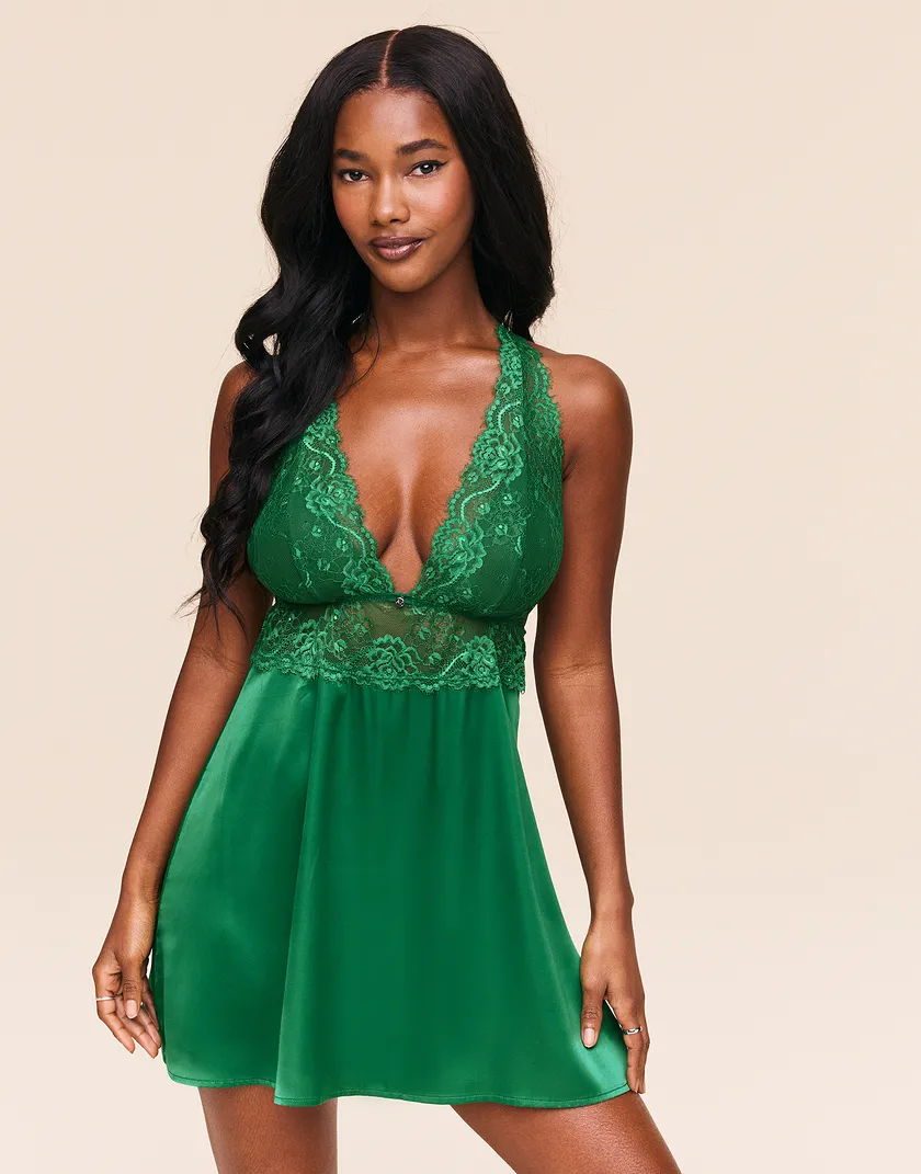 sequin mermaid prom dress Shimmering Purple with Spaghetti Strap and C – vigocouture Select your size:11.5 Sleeveless with Spaghetti Straps stylecode:D1053 Sevani Maxi Dress -