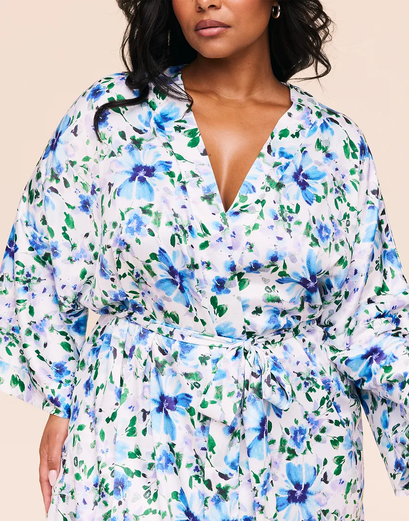 Izabella B1 Floral White Plus sleepwear bundle Model 5
