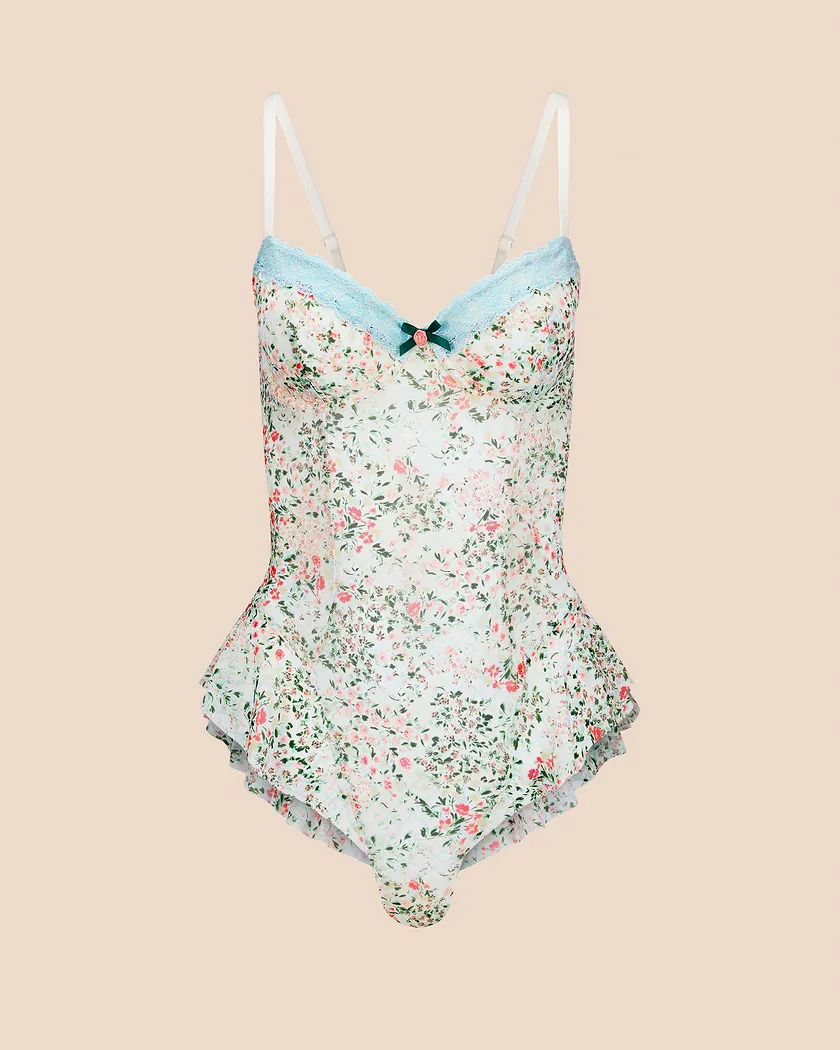 Brie Floral White 2 Unlined lingerie bundle Still 3