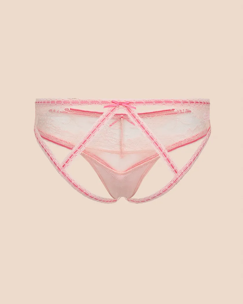 Lulla Bikini Light Pink panty bundle Still 3
