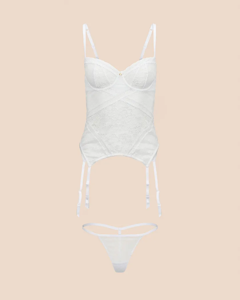 Scottie White 2 Unlined corset bundle Still 2