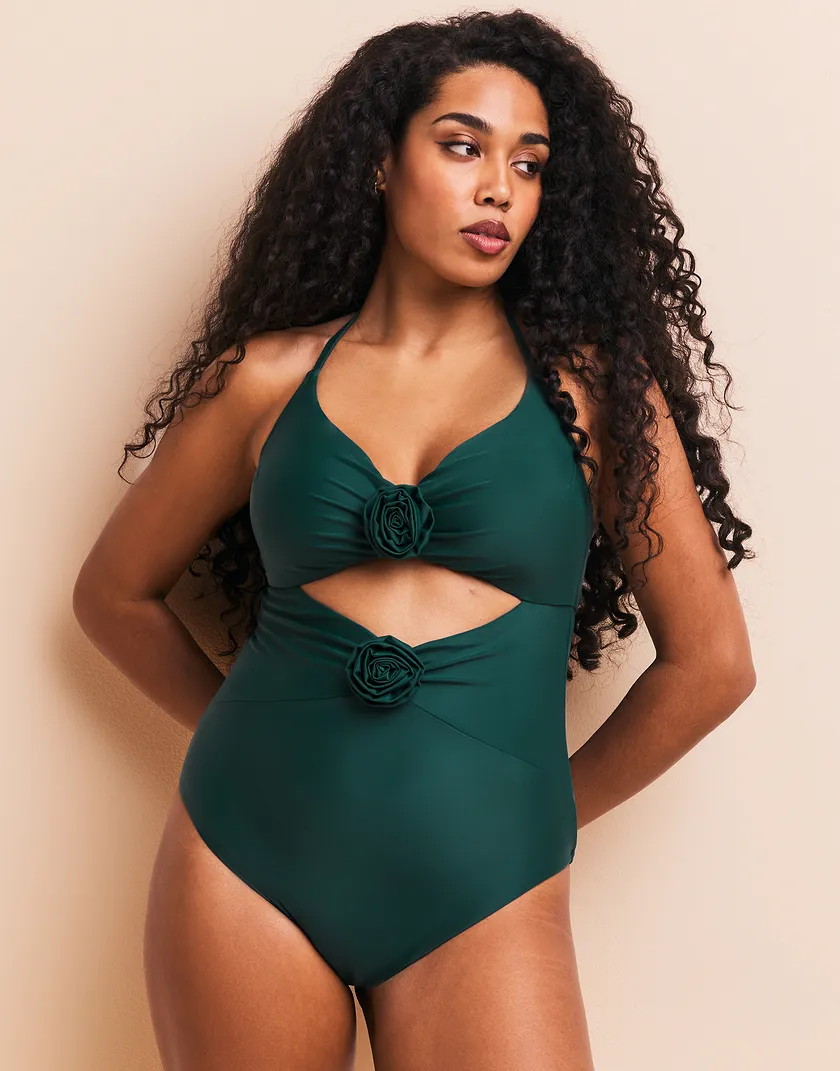 Zola Dark Green Plus Lightly Lined swimwear bundle Model 2