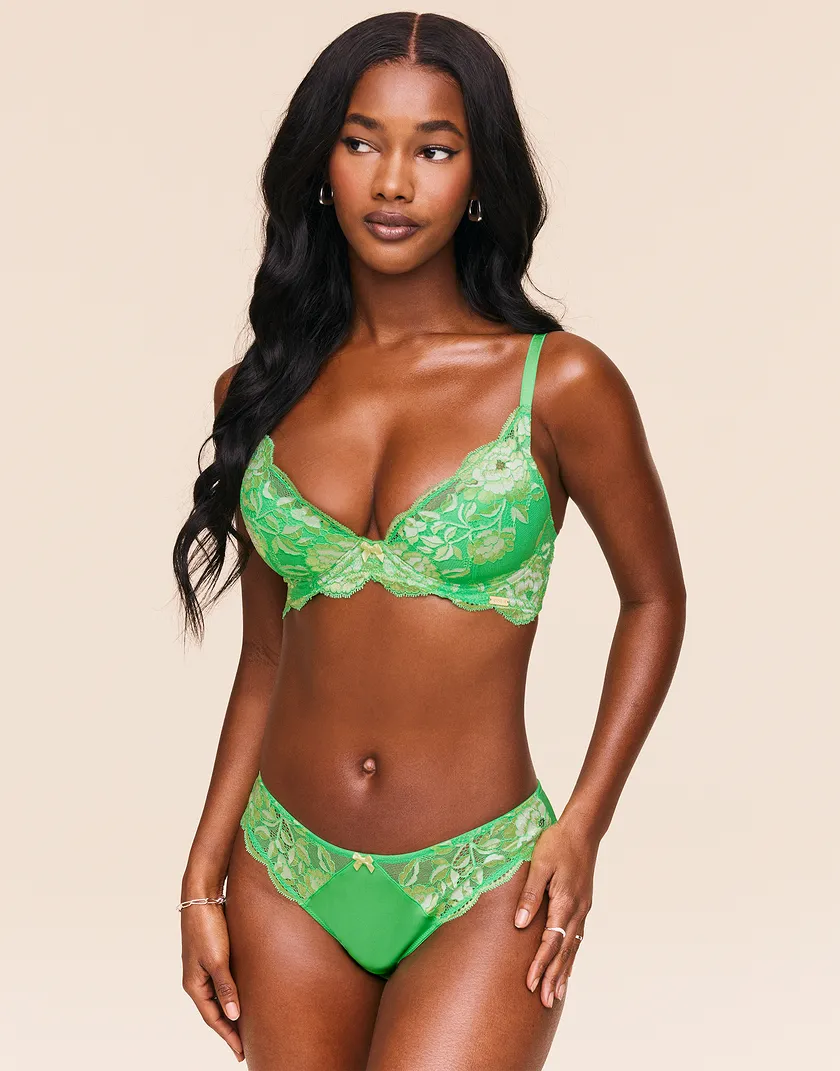 Lilibet Medium Green 2 Contour bra bundle Model 1
