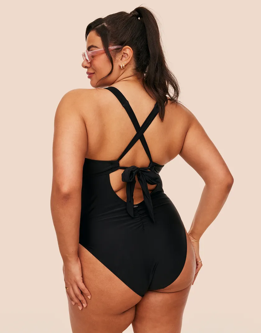 Annabee Black Plus Unlined swimwear bundle Model 6