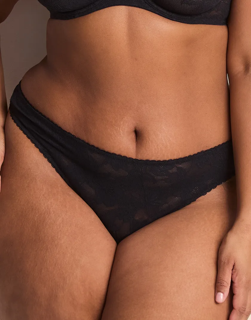 Delany Thong Black Plus panty bundle Model 2