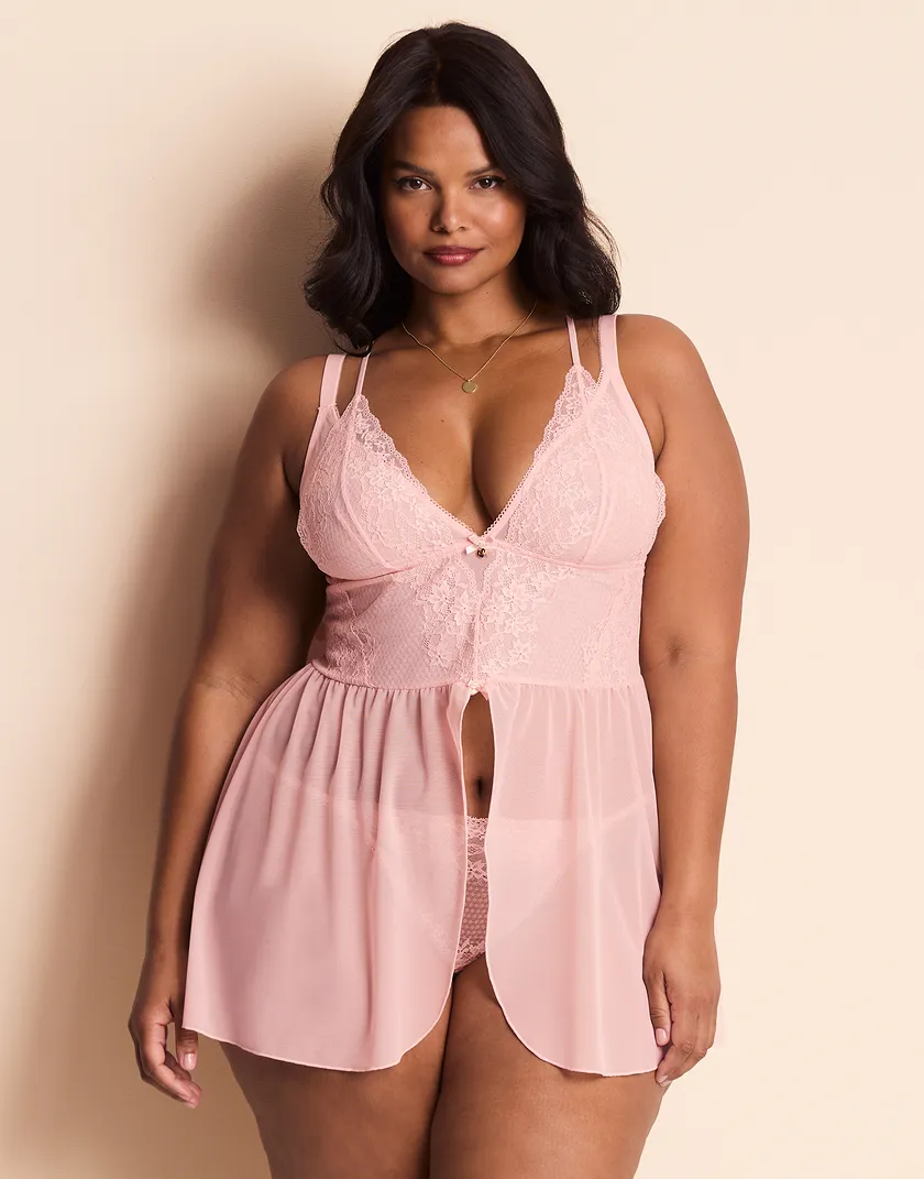 Stevie Light Pink Plus Unlined lingerie bundle Model 2